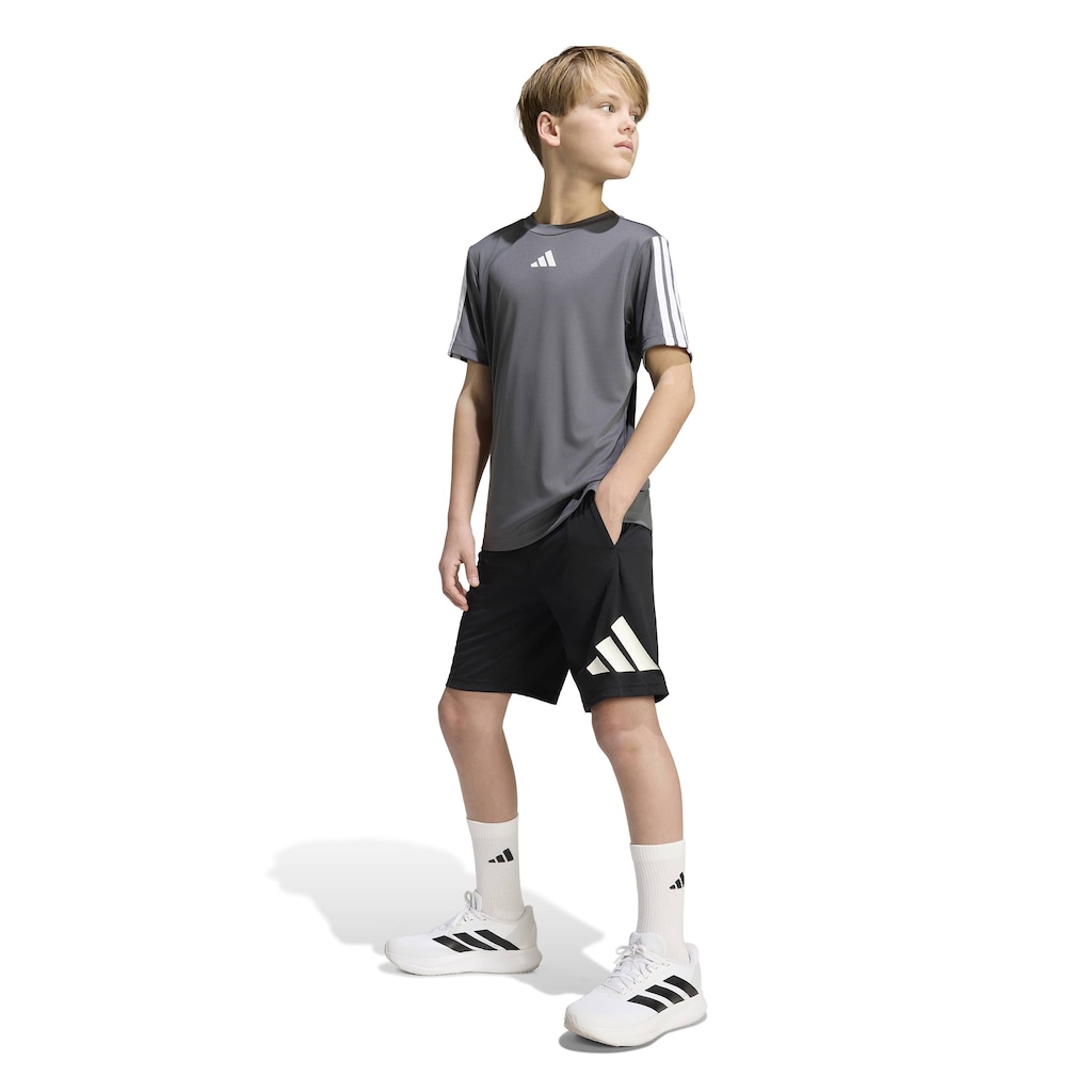 Imagem 3 do produto Camiseta adidas Train Essentials Três Listras Infantil