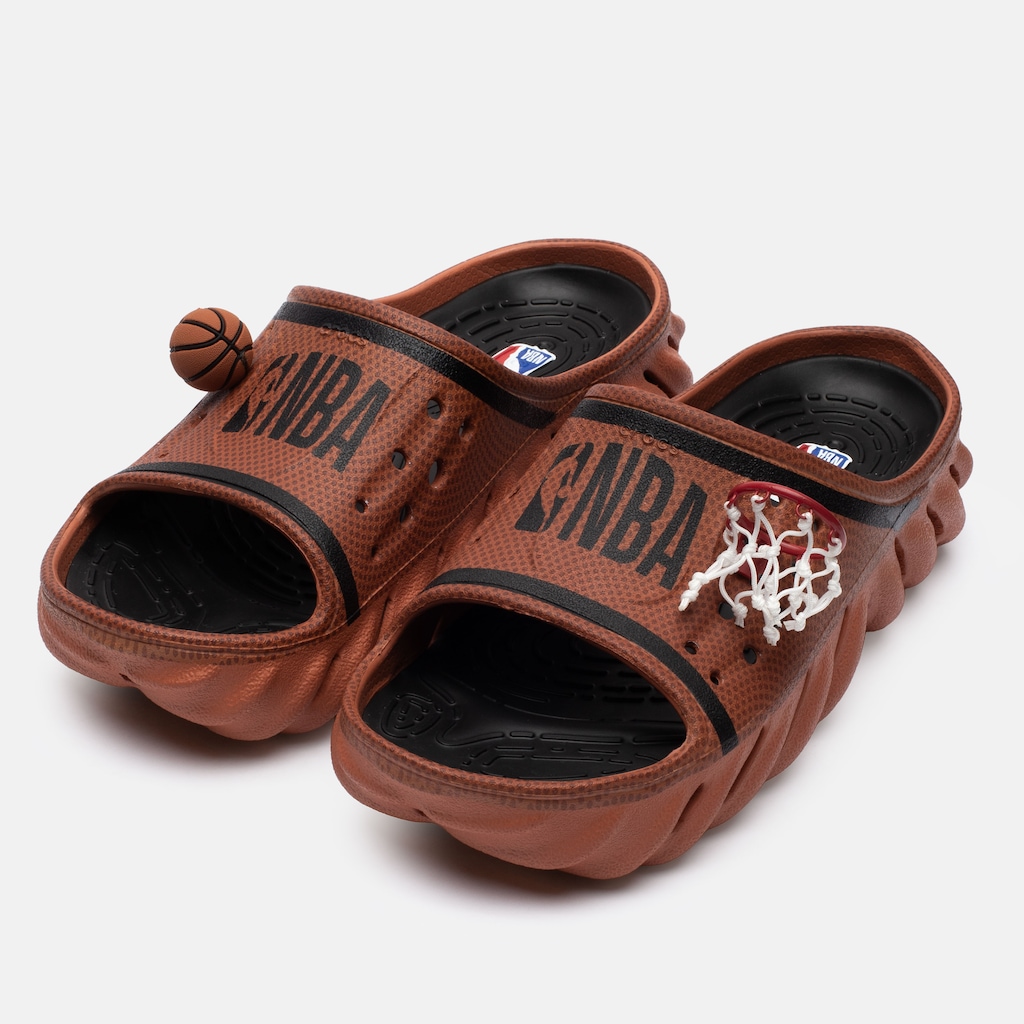 Imagem 3 do produto Chinelo Crocs NBA Echo Adulto