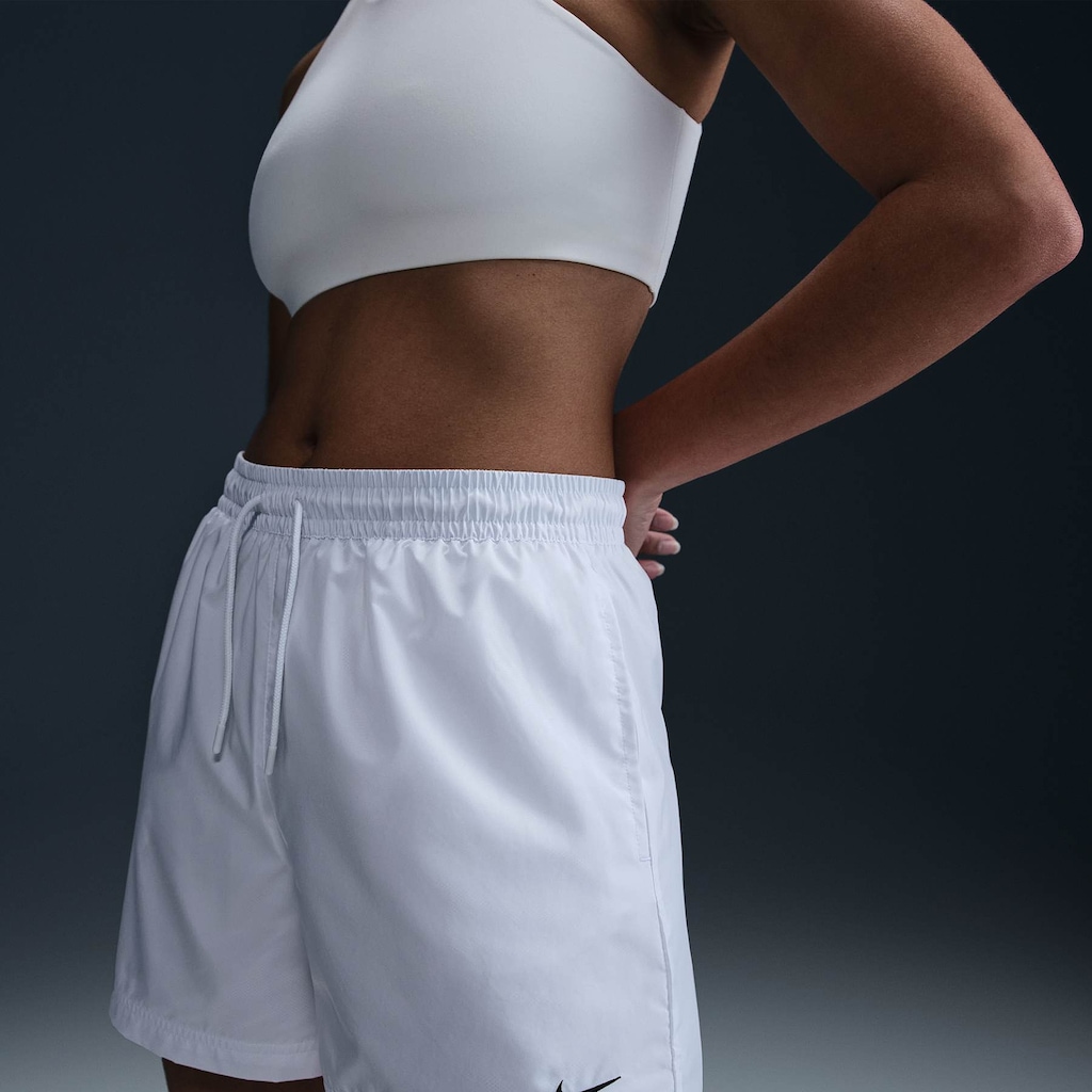 Imagem 2 do produto Short Feminino Nike Sportswear Essential Woven