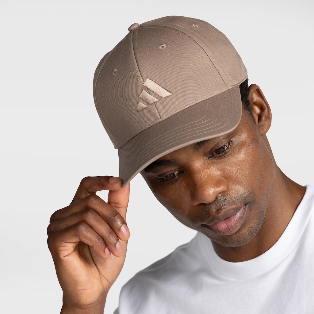 Imagem 2 do produto Boné Aba Curva adidas Strapback Essentials Logo Adulto