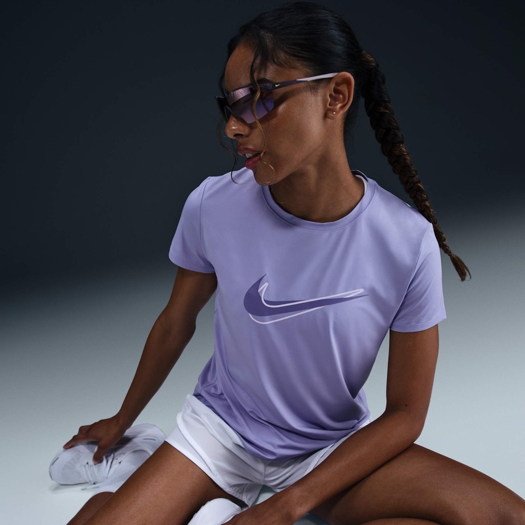 Imagem 4 do produto Camiseta Feminina Nike Manga Curta One Swsh HBR