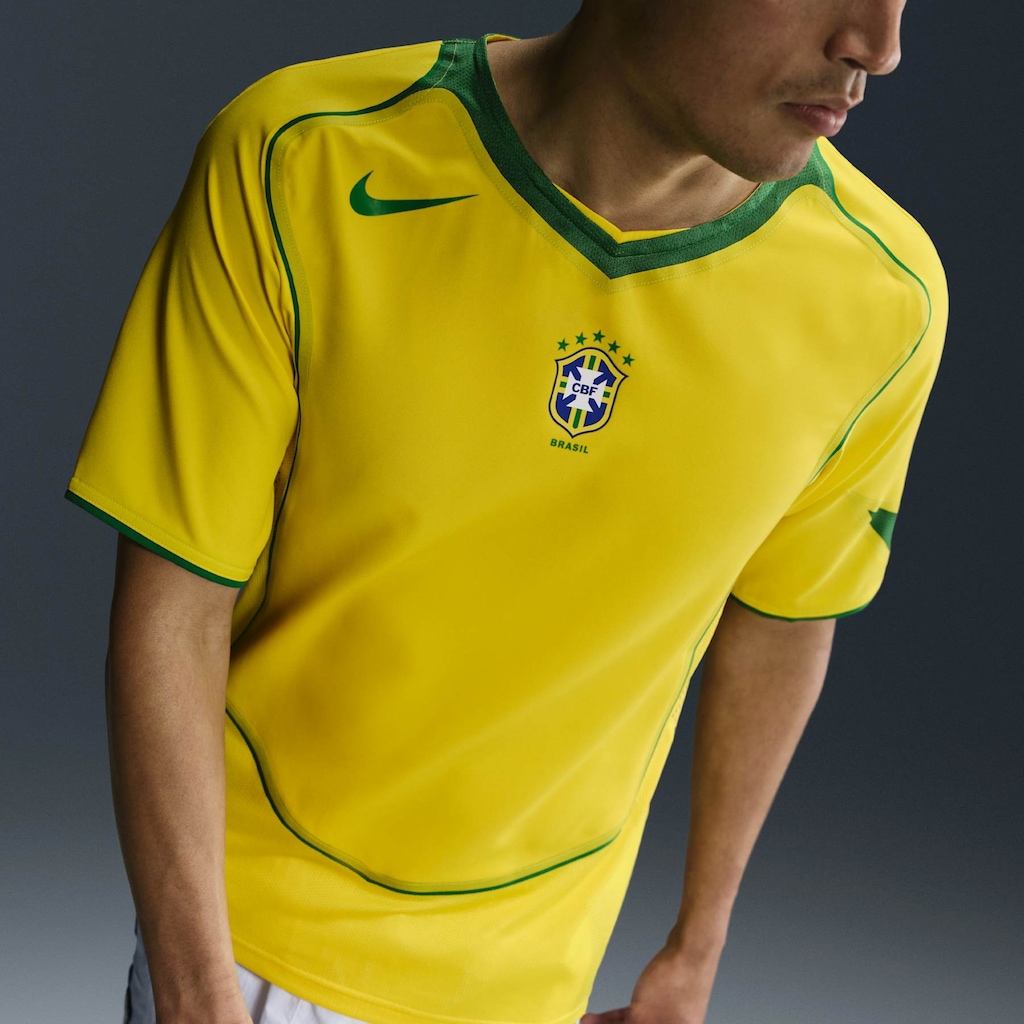 Imagem 4 do produto Camisa da Seleção do Brasil CBF Reedição Total 90 Nike Masculina