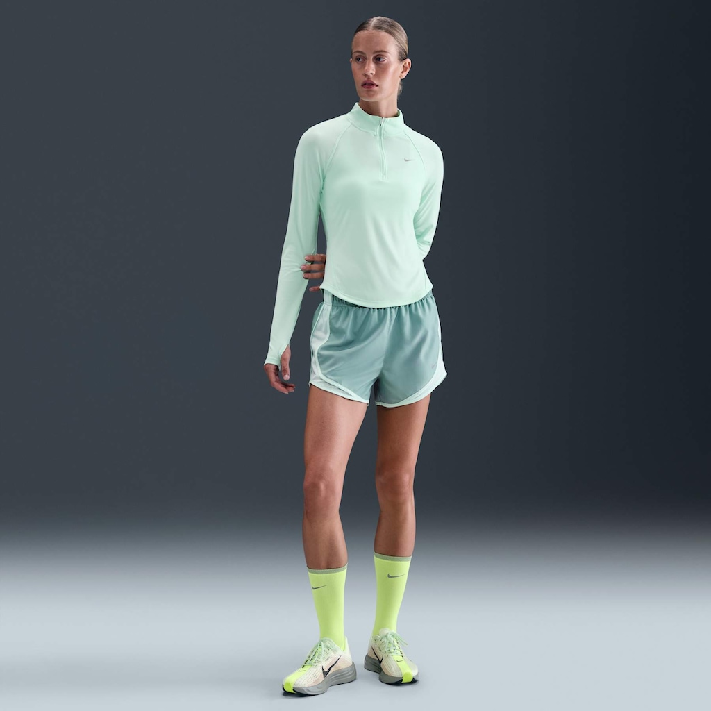 Imagem 2 do produto Short Nike Dri-FIT Tempo Feminino