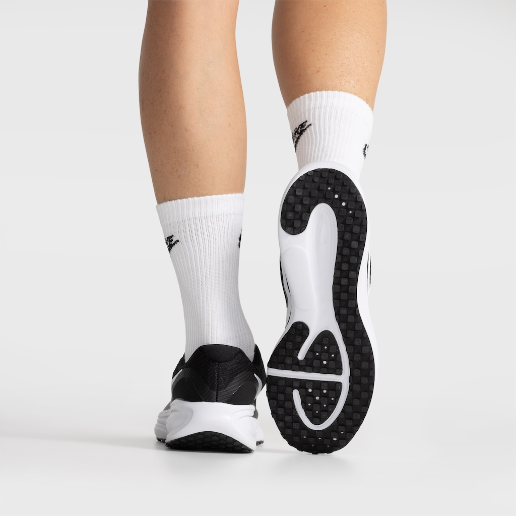 Imagem 3 do produto Tênis Masculino Nike Revolution 8