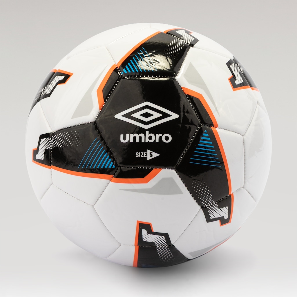 Bola De Futebol De Campo Umbro Tristar