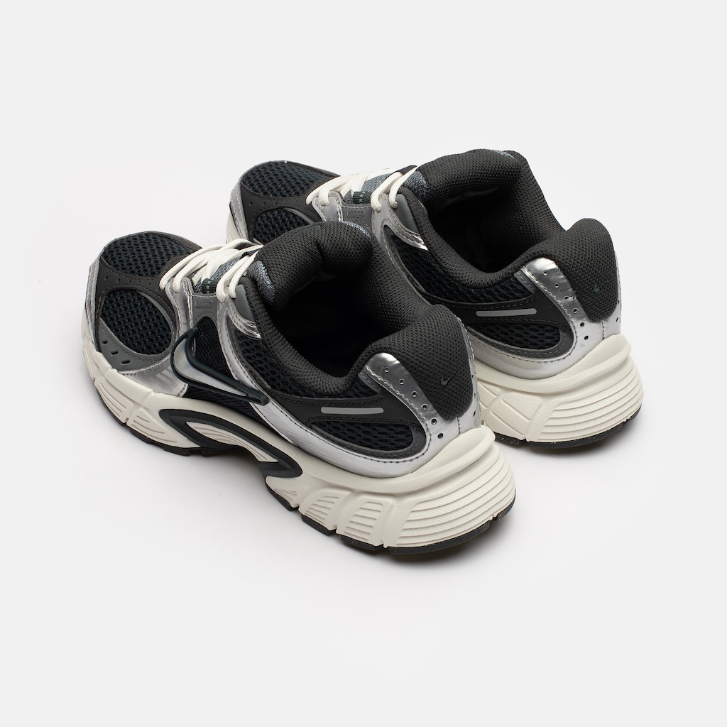 Imagem 5 do produto Tênis Feminino Nike V5 Run