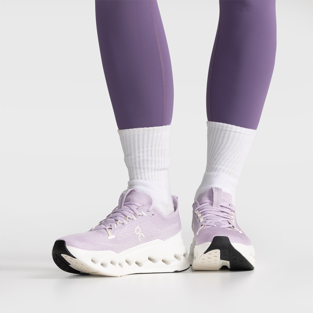 Imagem 2 do produto Tênis Feminino On Running Cloudsurfer Max