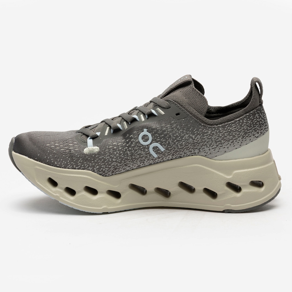 Imagem 2 do produto Tênis Feminino On Running Cloudsurfer Max