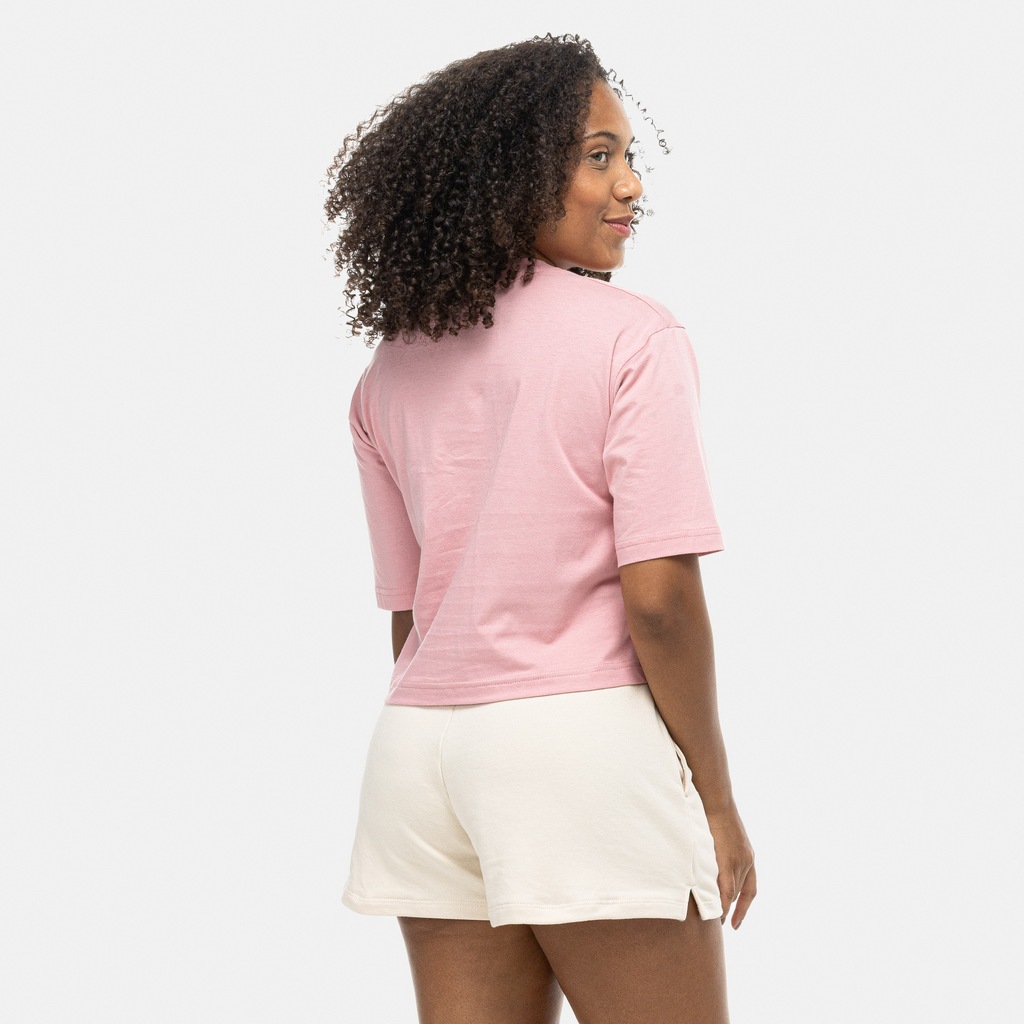 Imagem 2 do produto Camiseta New Balance Cropped Reimagined Feminina