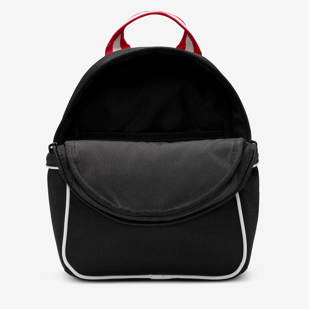 Imagem 4 do produto Mochila Nike Sportswear 365 Futura 6 Litros