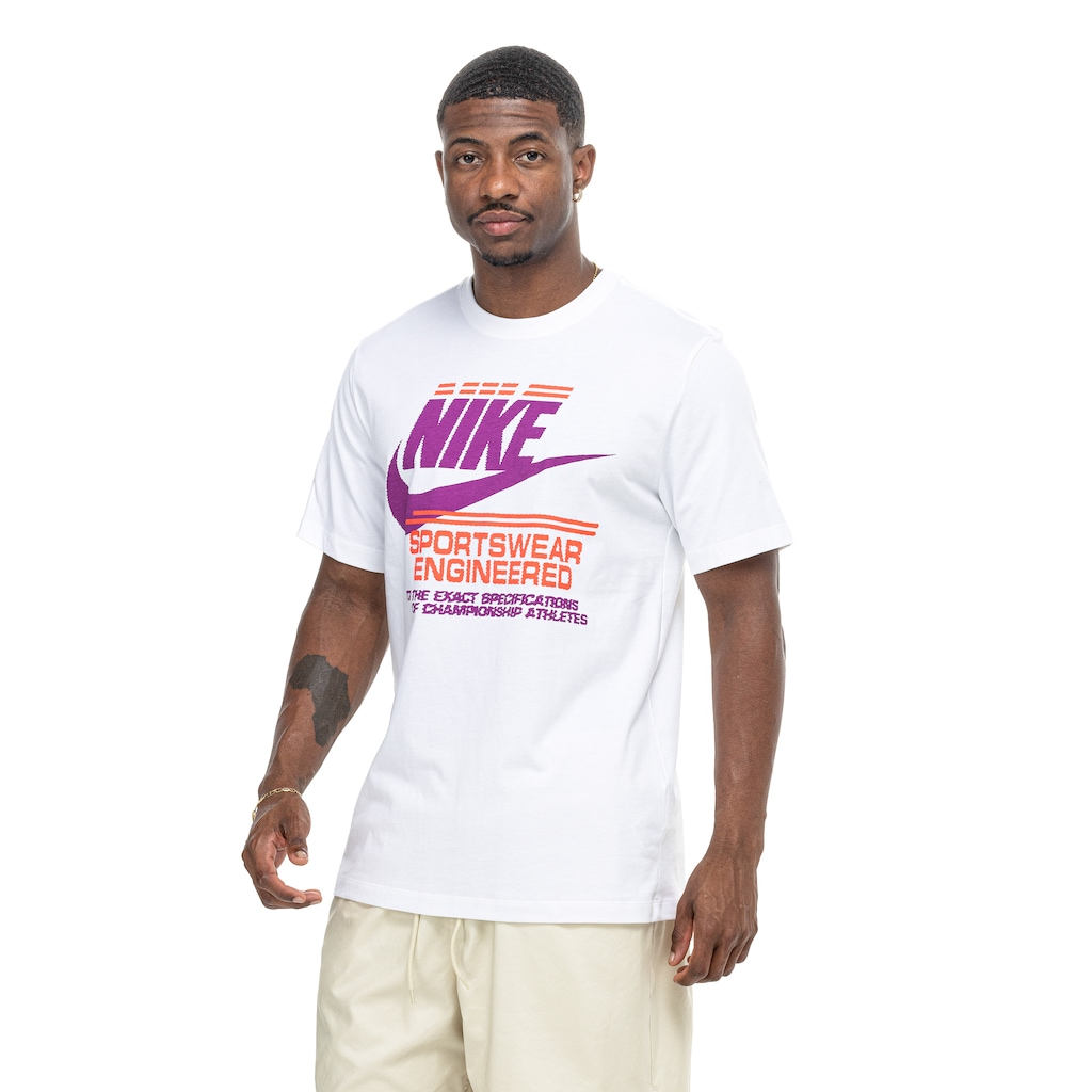 Camiseta Nike Sportswear 6MO Futura Masculina