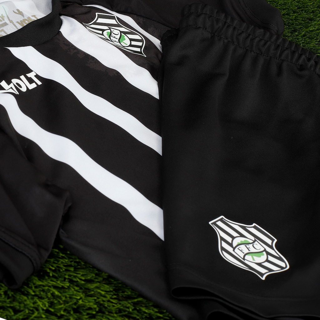 Imagem 3 do produto Kit de Uniforme do Figueirense I 25/26 Infantil Volt Camiseta + Calção