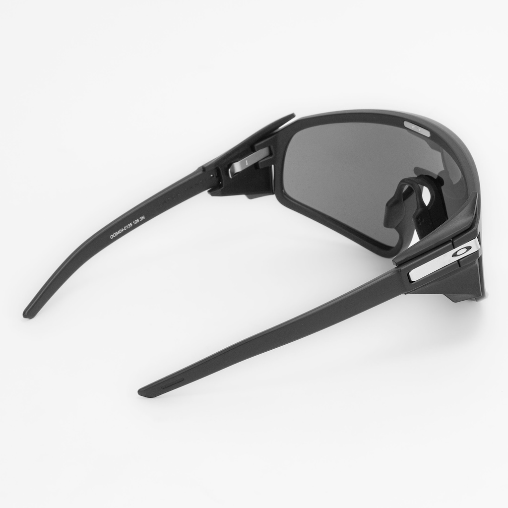 Imagem 2 do produto Óculos de Sol Oakley Latch Panel Matte Black