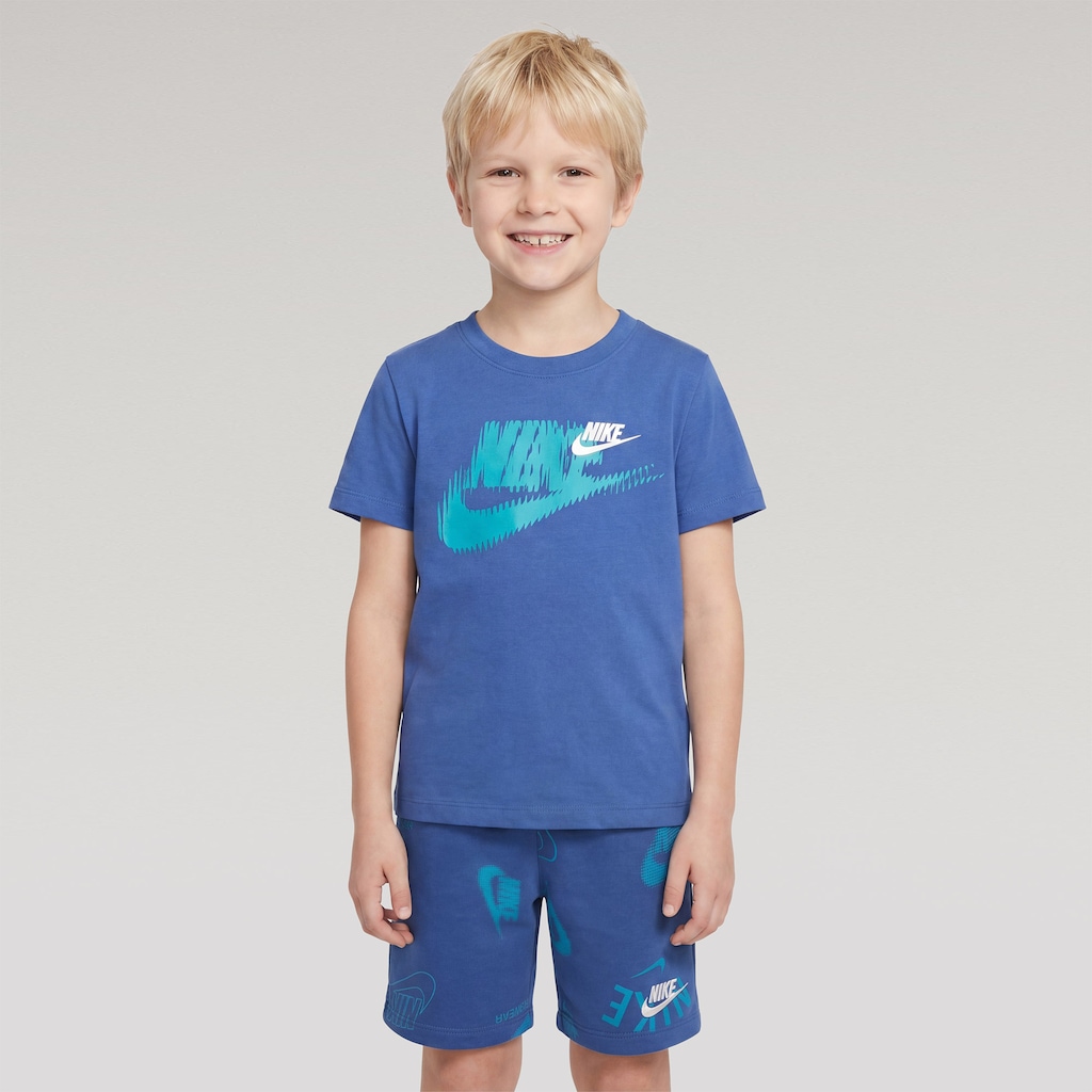 Conjunto Camiseta + Bermuda Infantil Nike Youth Basic