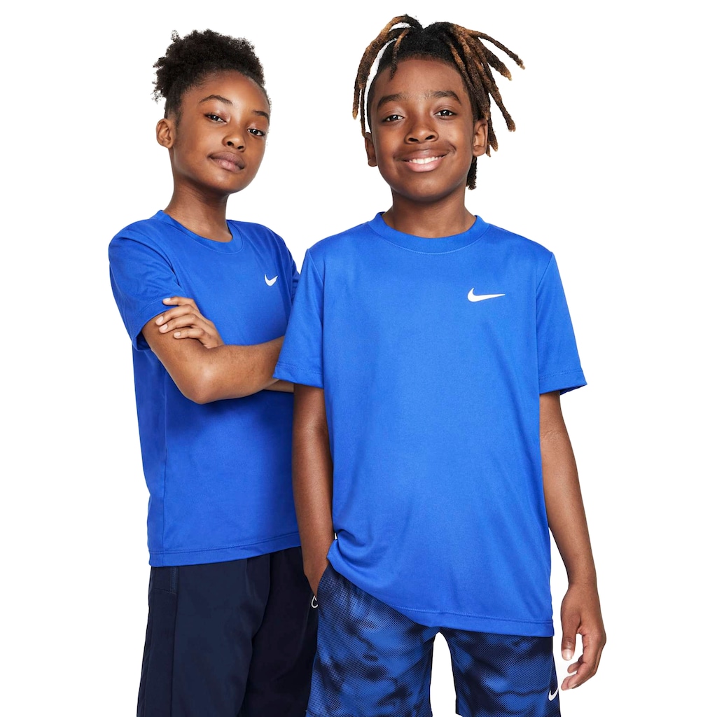 Camiseta Nike Dri-FIT Legend Swoosh Infantil