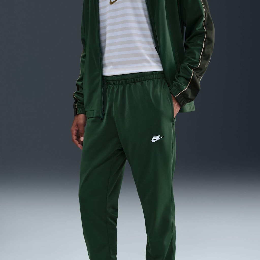 Imagem 5 do produto Conjunto Agasalho Nike Club - Masculino