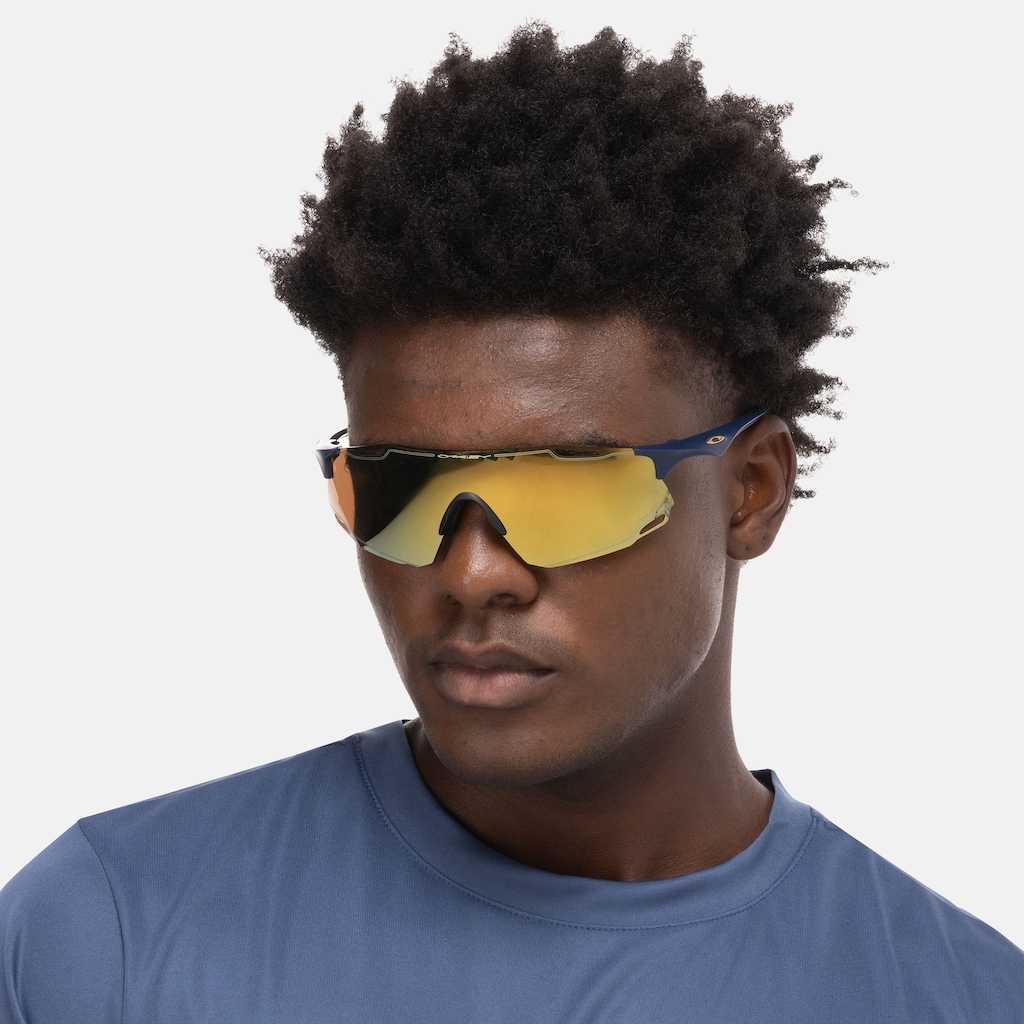 Imagem 2 do produto Óculos de Sol Oakley Cybr Dyno