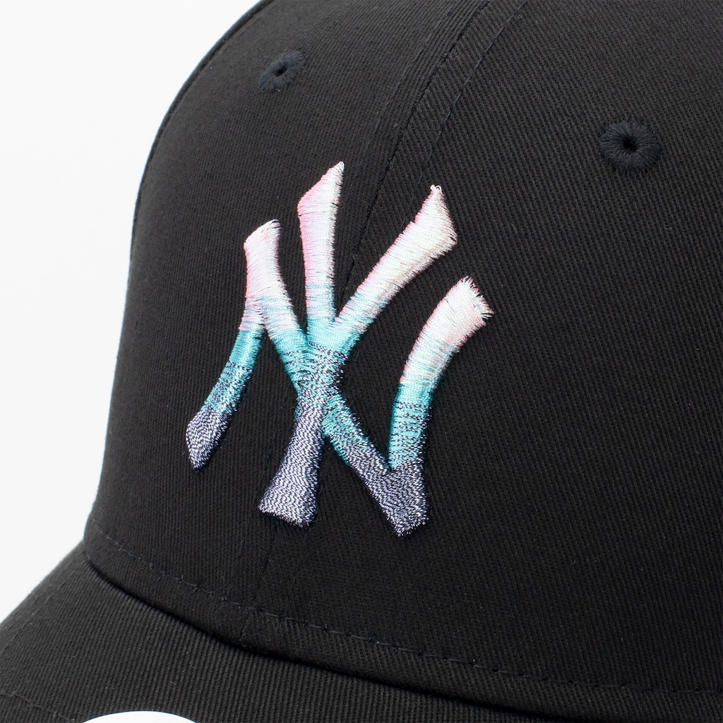 Imagem 4 do produto Boné New York Yankees New Era MLB Metallic Logo 9Forty Adulto