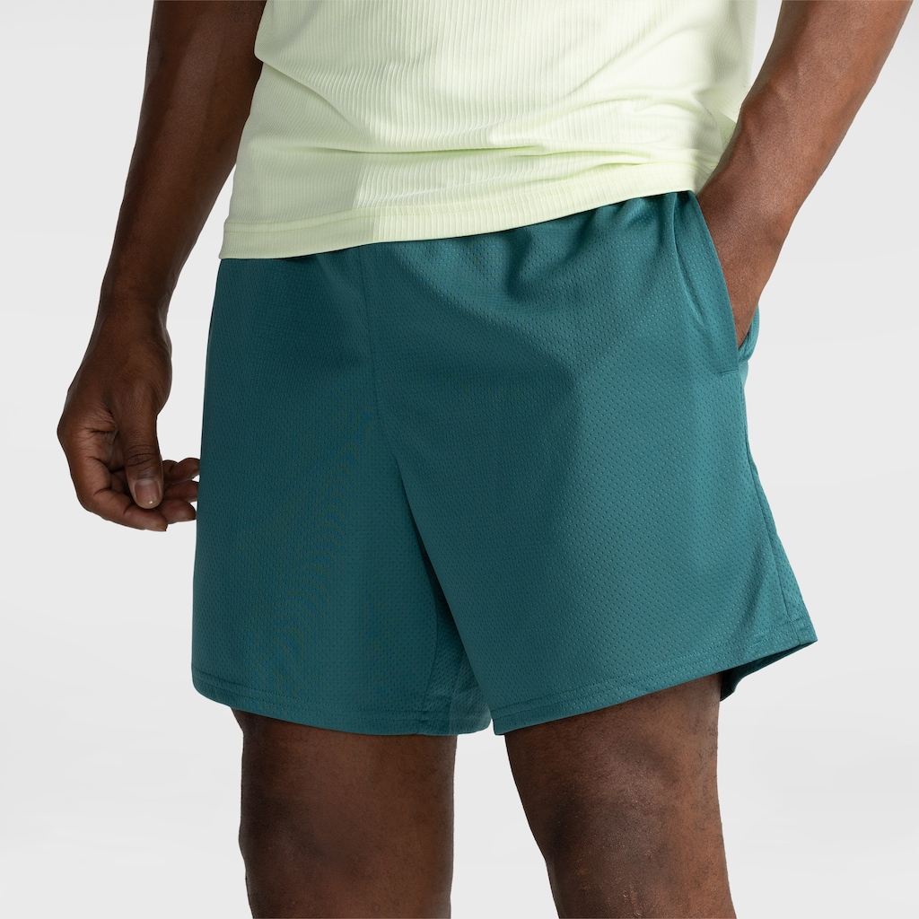 BERMUDA UNDER ARMOUR  Tech 6in Me