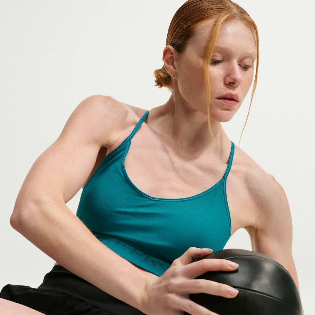 Top Dri-FIT Nike Pro Feminino - Foto 4