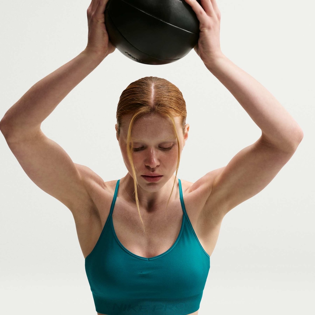 Top Dri-FIT Nike Pro Feminino - Foto 1