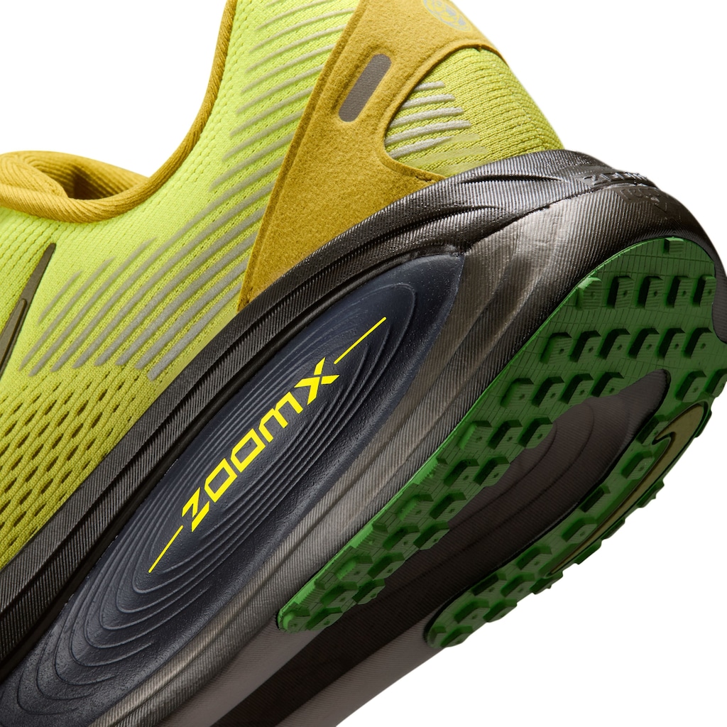 Imagem 2 do produto Tênis Masculino Nike Vomero 18 SE