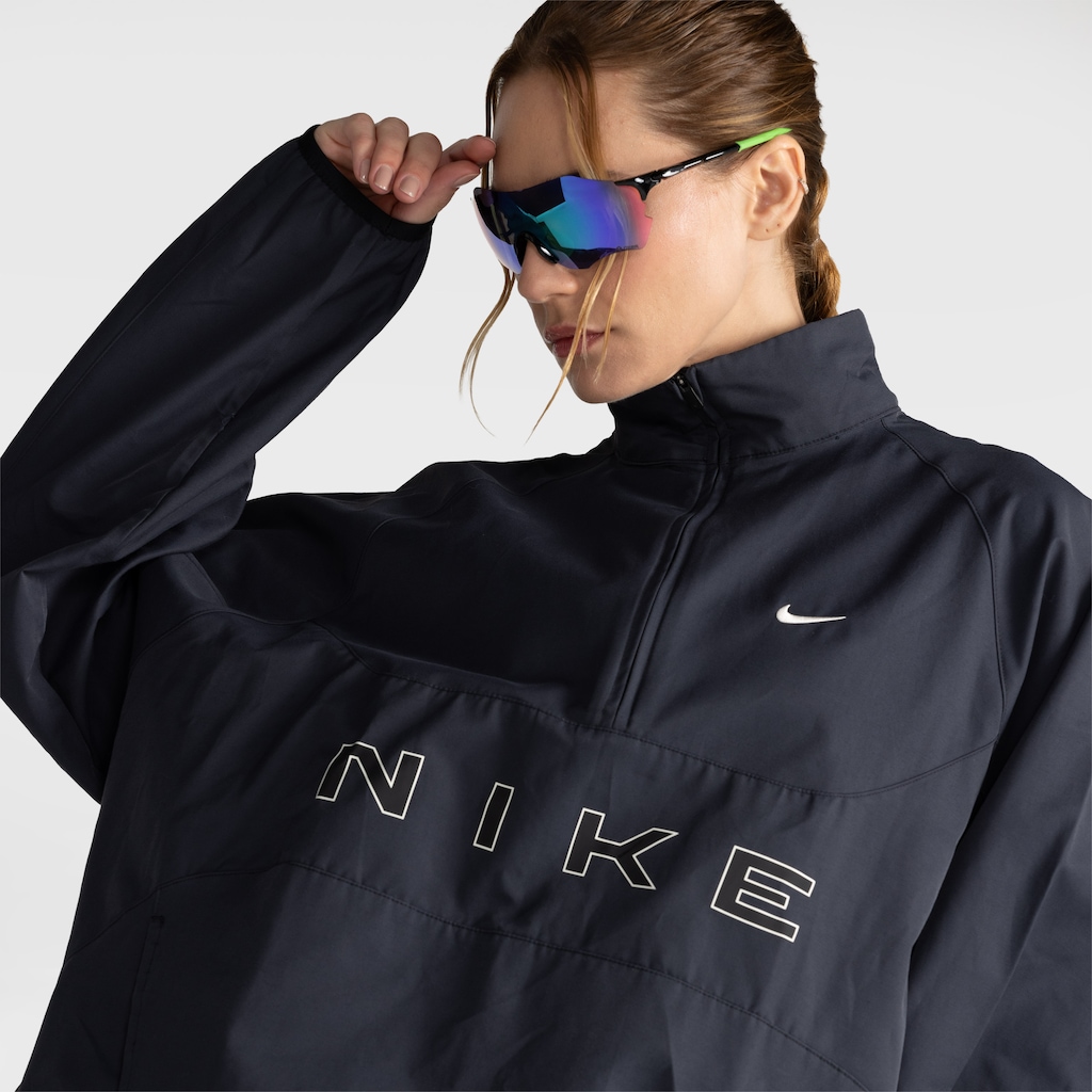 Jaqueta Nike Sportswear Street Oversized Feminina