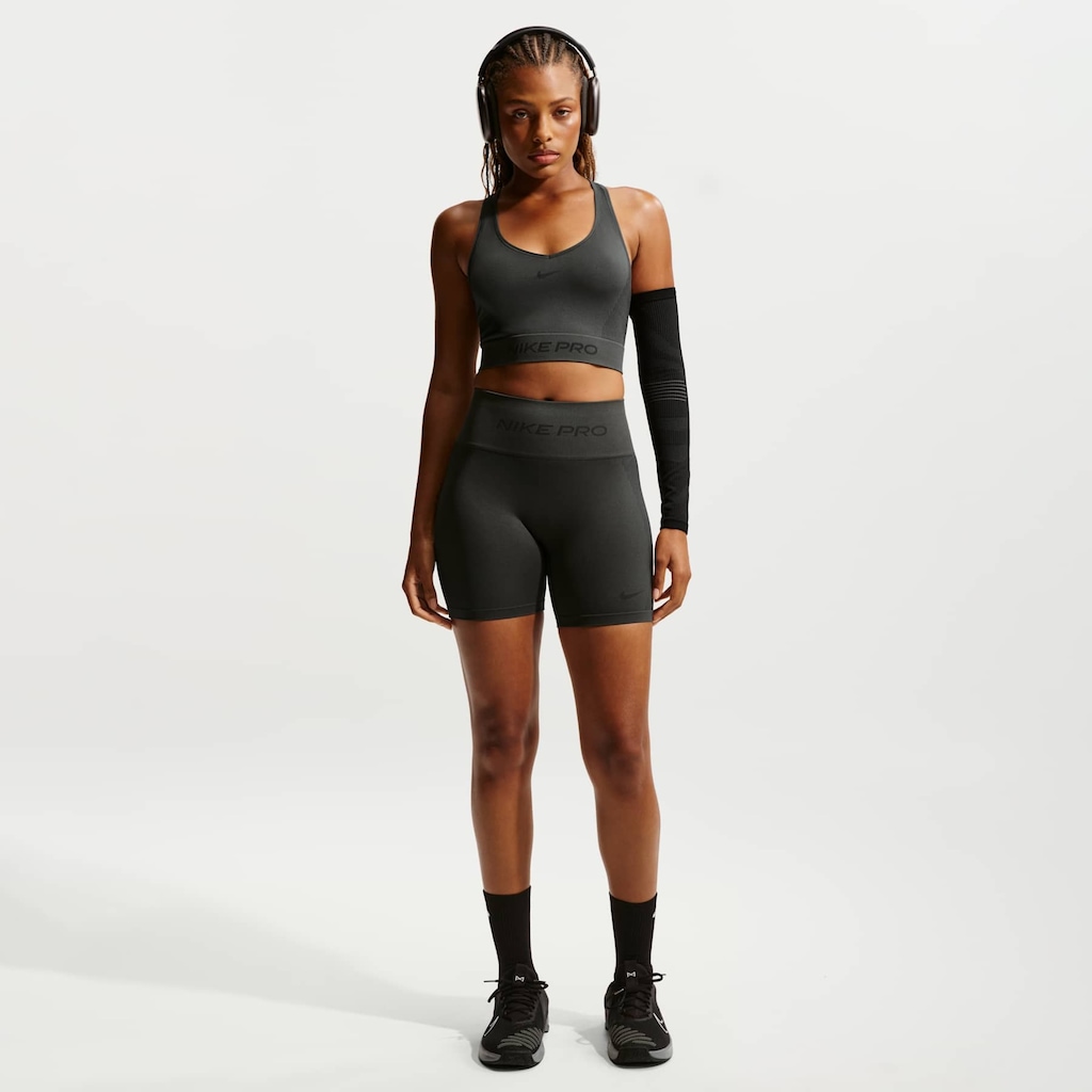 Shorts Nike Pro Sem Costura Feminino