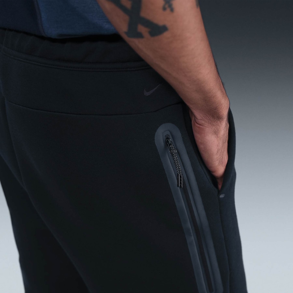Imagem 3 do produto Bermuda Masculina Nike Tech Fleece