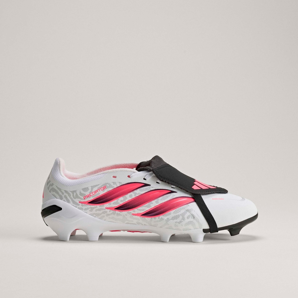 Imagem 1 do produto Chuteira de Campo Adulto adidas Predator League