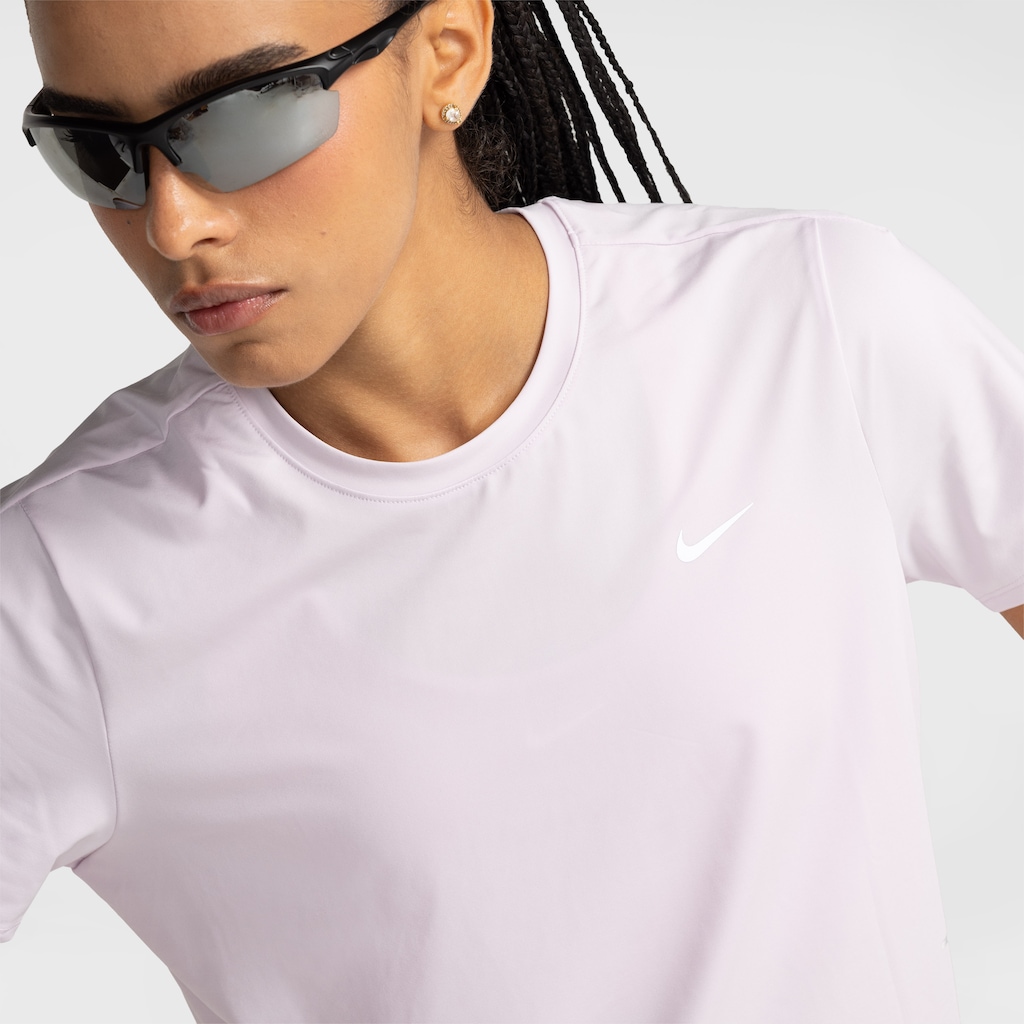 Imagem 4 do produto Camiseta Nike Swift DF Feminina Manga Curta Corrida