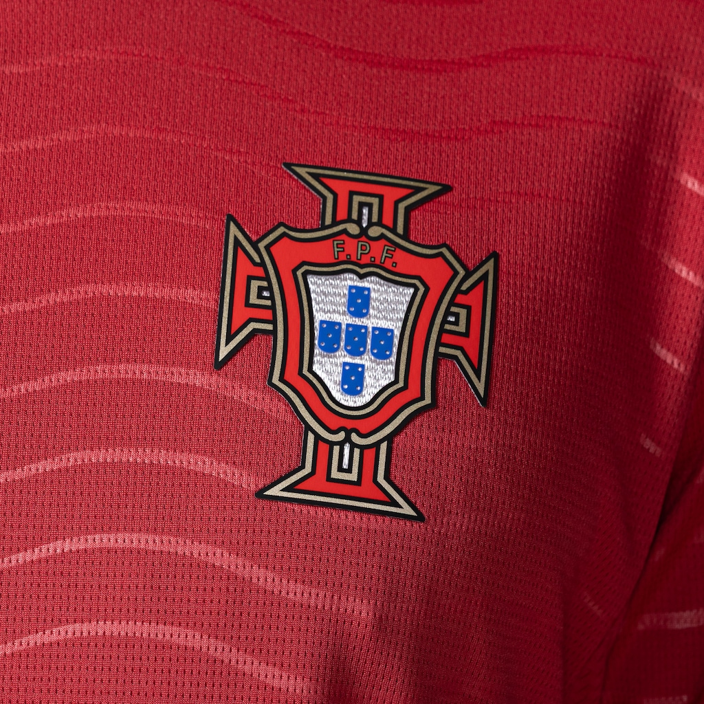 Imagem 4 do produto Camisa de Portugal Manga Longa I 26 Torcedor Masculina