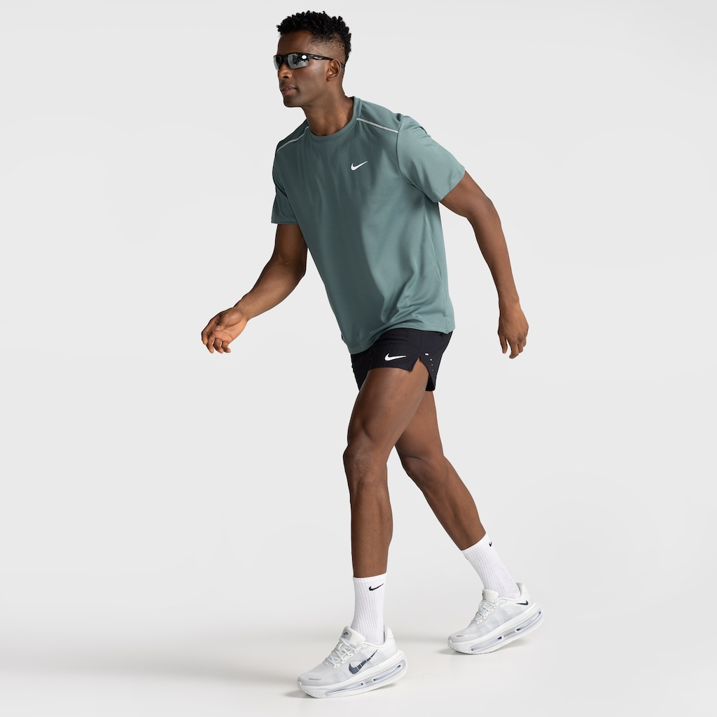 Imagem 3 do produto Bermuda Nike Stride Men's Aero-FIT 5 Masculina