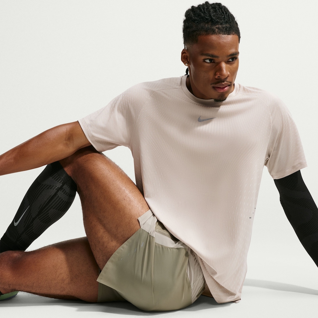 Imagem 4 do produto Camiseta Nike AF Stride Masculina Corrida