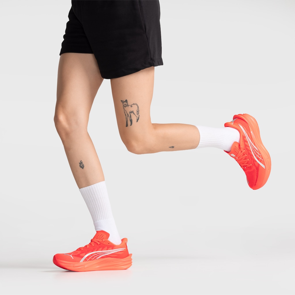 Imagem 2 do produto Tênis Feminino Puma Deviate Nitro 4
