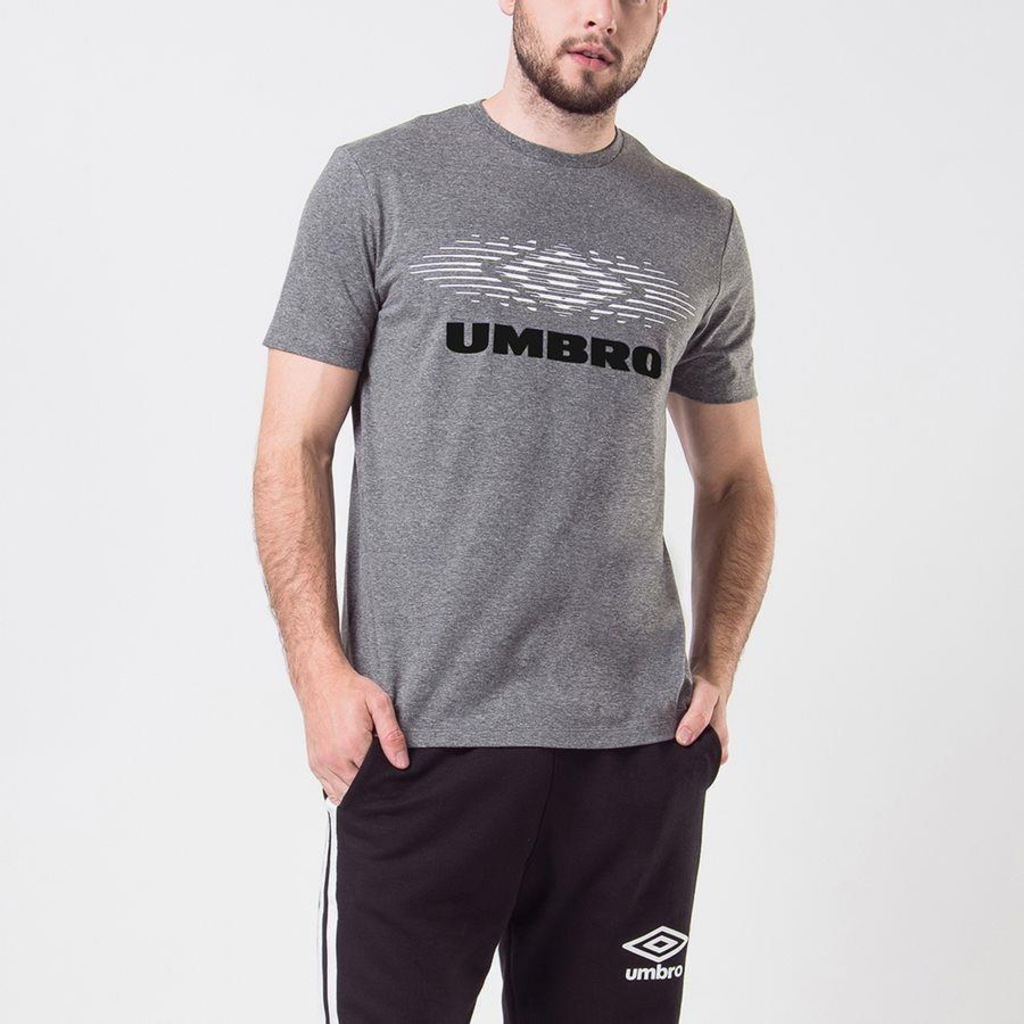 Camiseta Umbro TWR Trace Graphic - Masculina - Foto 1