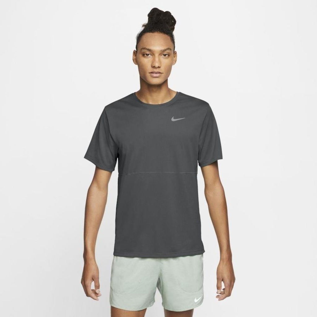 Camiseta Nike Breathe - Masculina - Foto 1