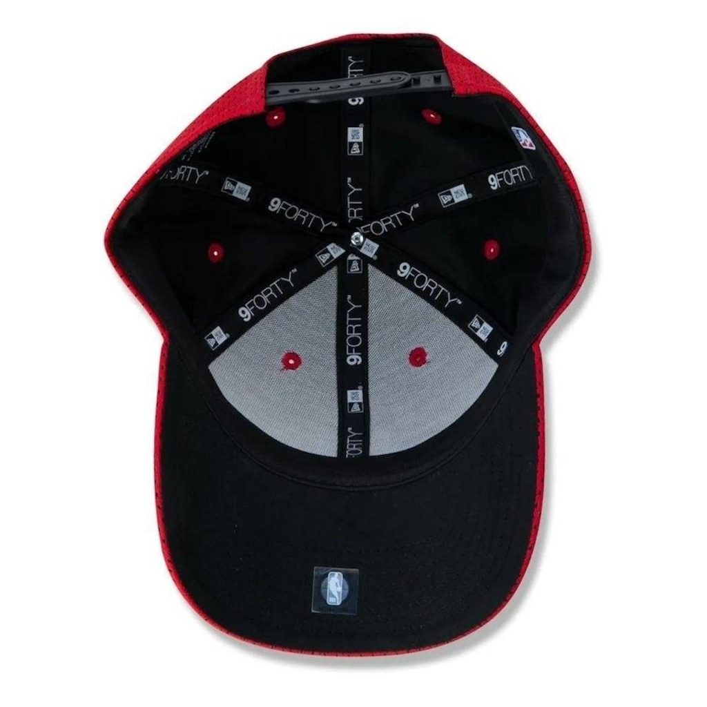Imagem 5 do produto Boné Aba Curva New Era Miami Heat NBA 940 Urban Tech Sport - Snapback - Adulto