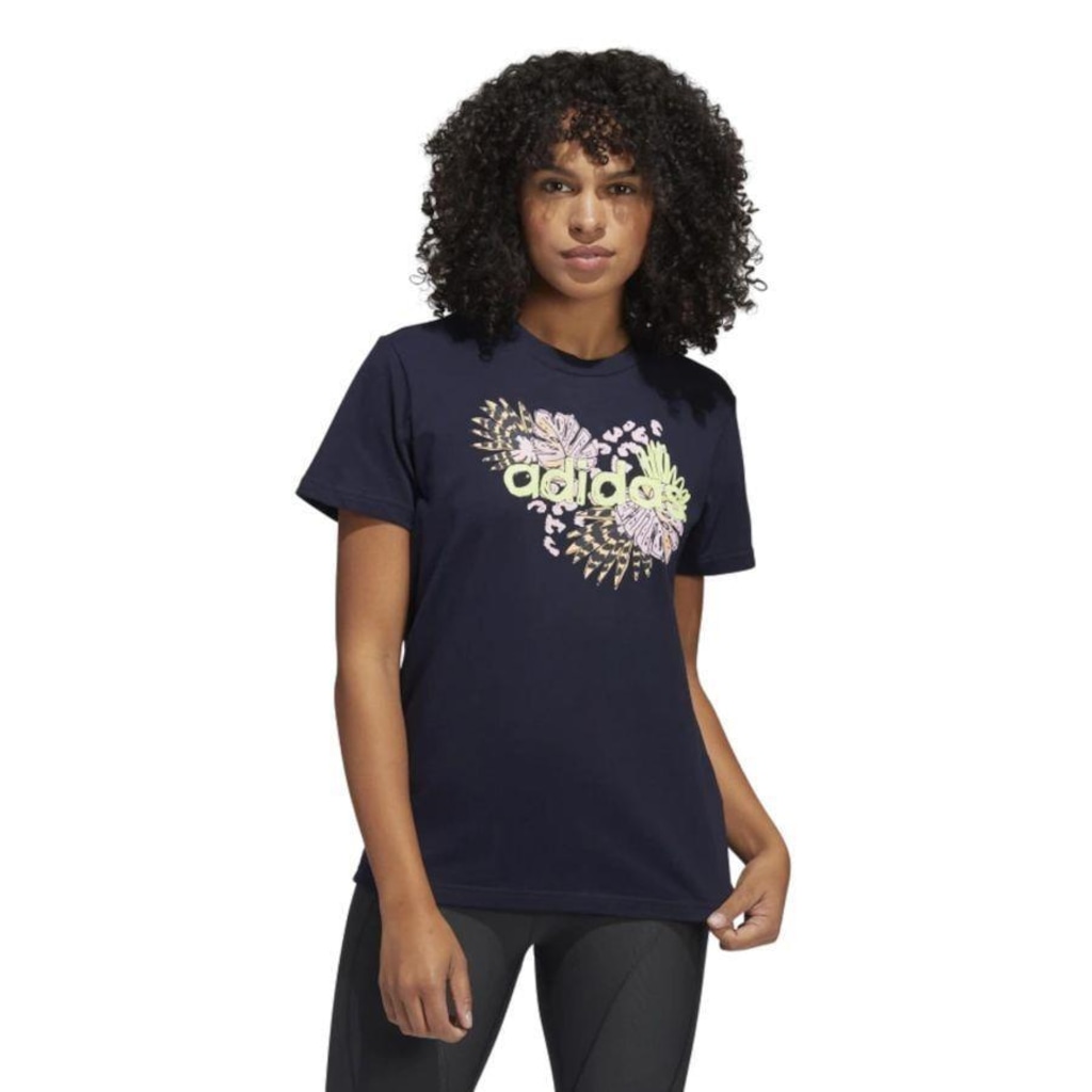 Camiseta adidas Farm Print Graphic Tee - Feminina - Foto 1