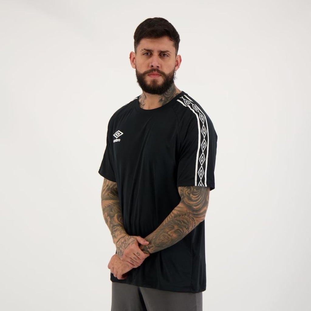 Imagem 5 do produto Camiseta Umbro Traditional Tape - Masculina