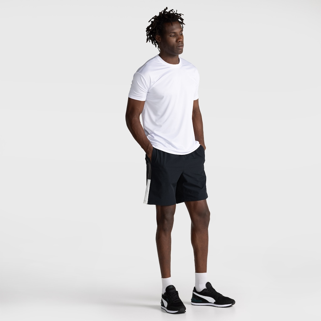 Imagem 4 do produto Camiseta Whats Wear Lisa Dry Fit com Proteção Solar UV - Masculina