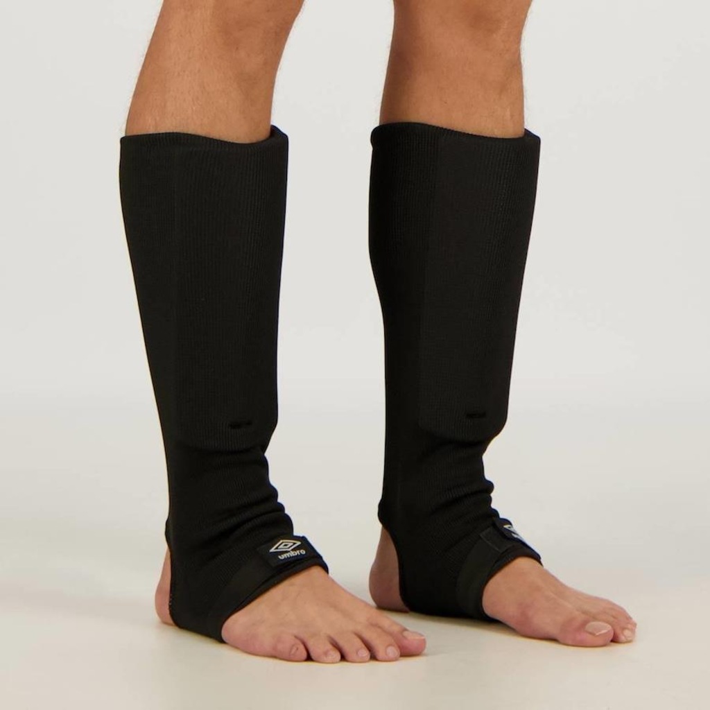 Tornozeleira Umbro Beach Soccer II - Adulto - Foto 1