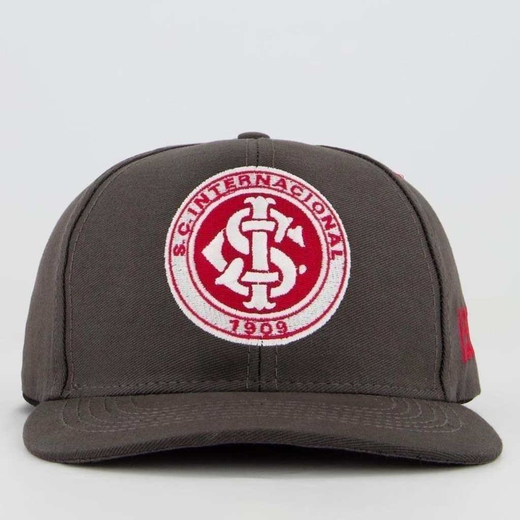 Imagem 3 do produto BONÉ ABA CURVA DO INTERNACIONAL ESCUDO FUTFANATICS - SNAPBACK - ADULTO