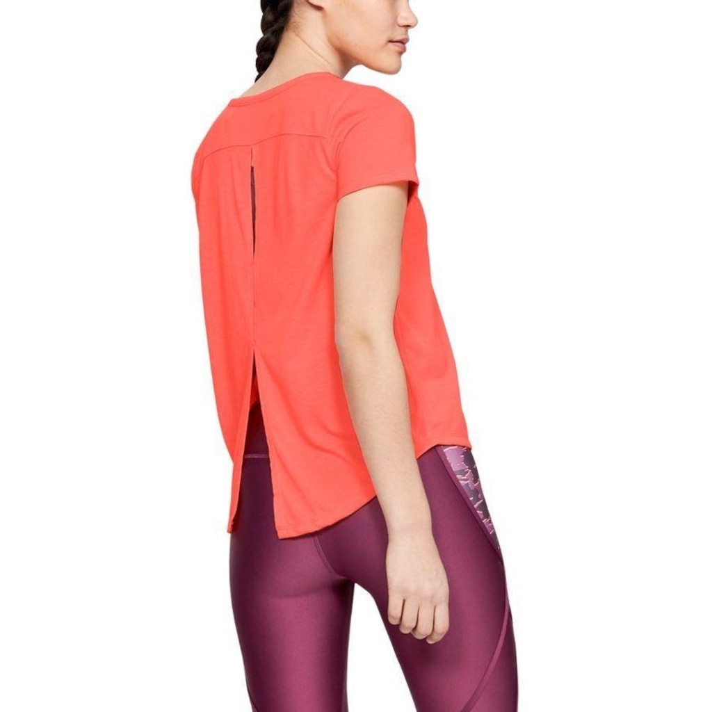 Imagem 3 do produto Kit Camisetas Whisperlight Under Armour - 2 Unidades - Feminina