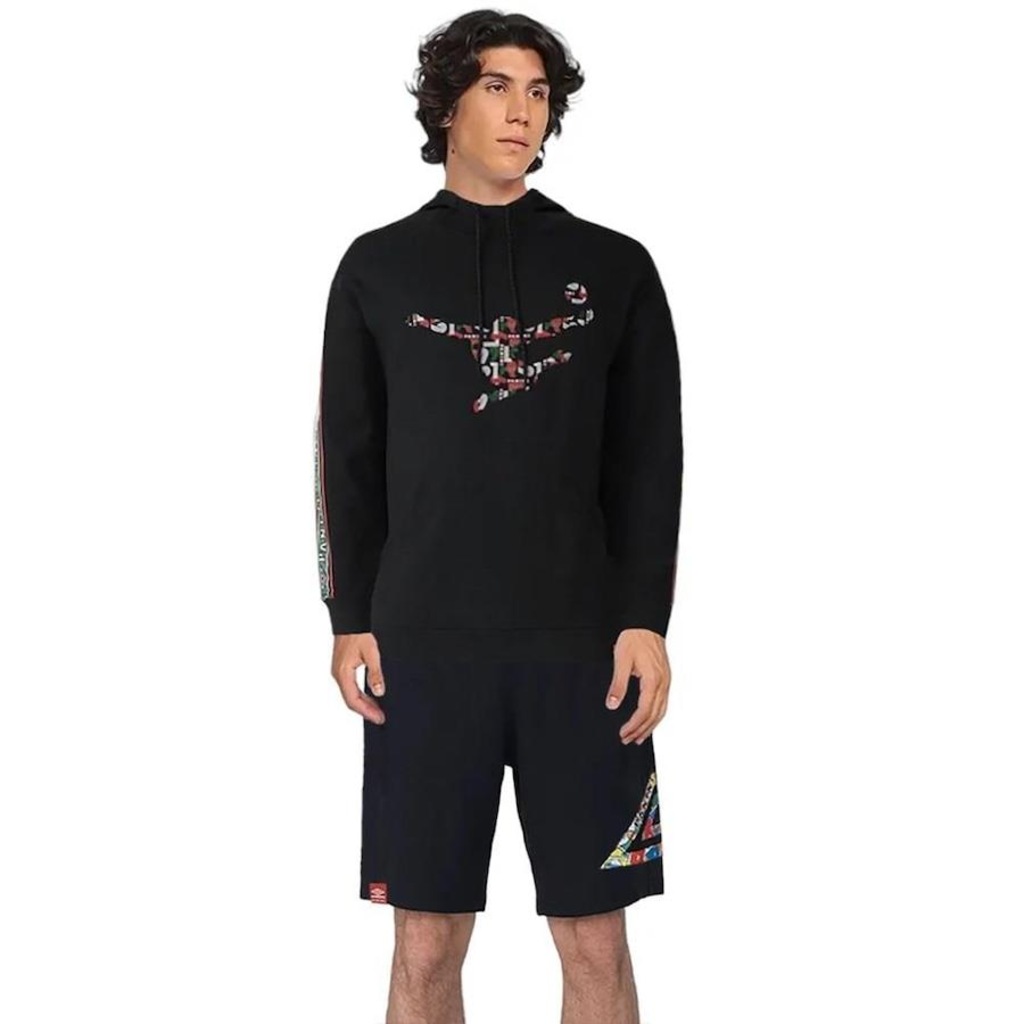 Conjunto Umbro X Panini: Blusão de Moletom com Capuz + Bermuda - Masculino - Foto 1