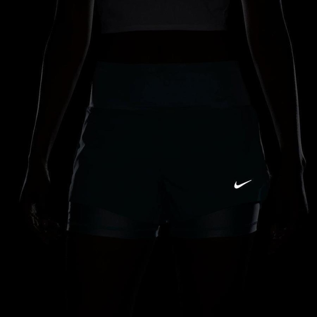 Imagem 4 do produto Shorts Nike Dri-Fit Swift - Feminino