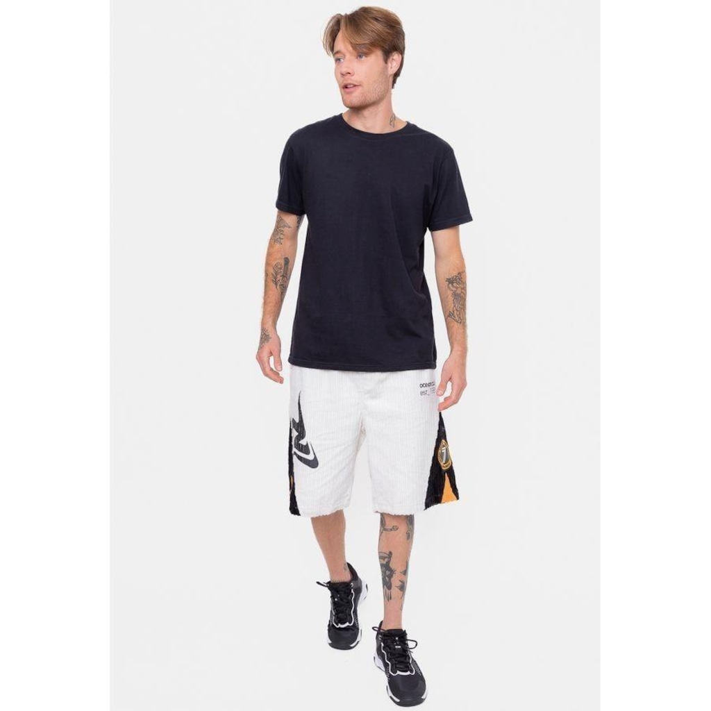 Imagem 4 do produto Bermuda Onbongo Veludo Soul - Masculina