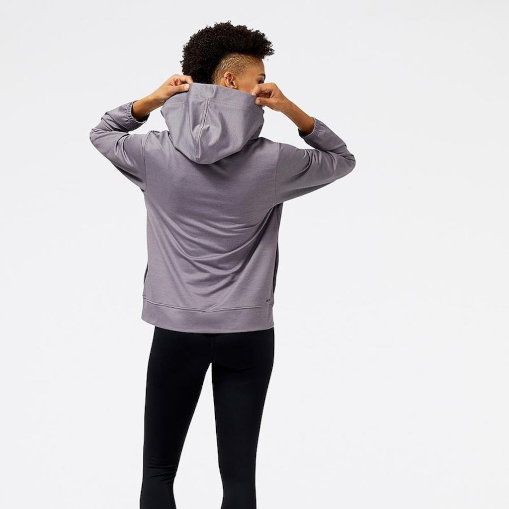 Imagem 4 do produto Jaqueta com Capuz New Balance Relentless - Feminino