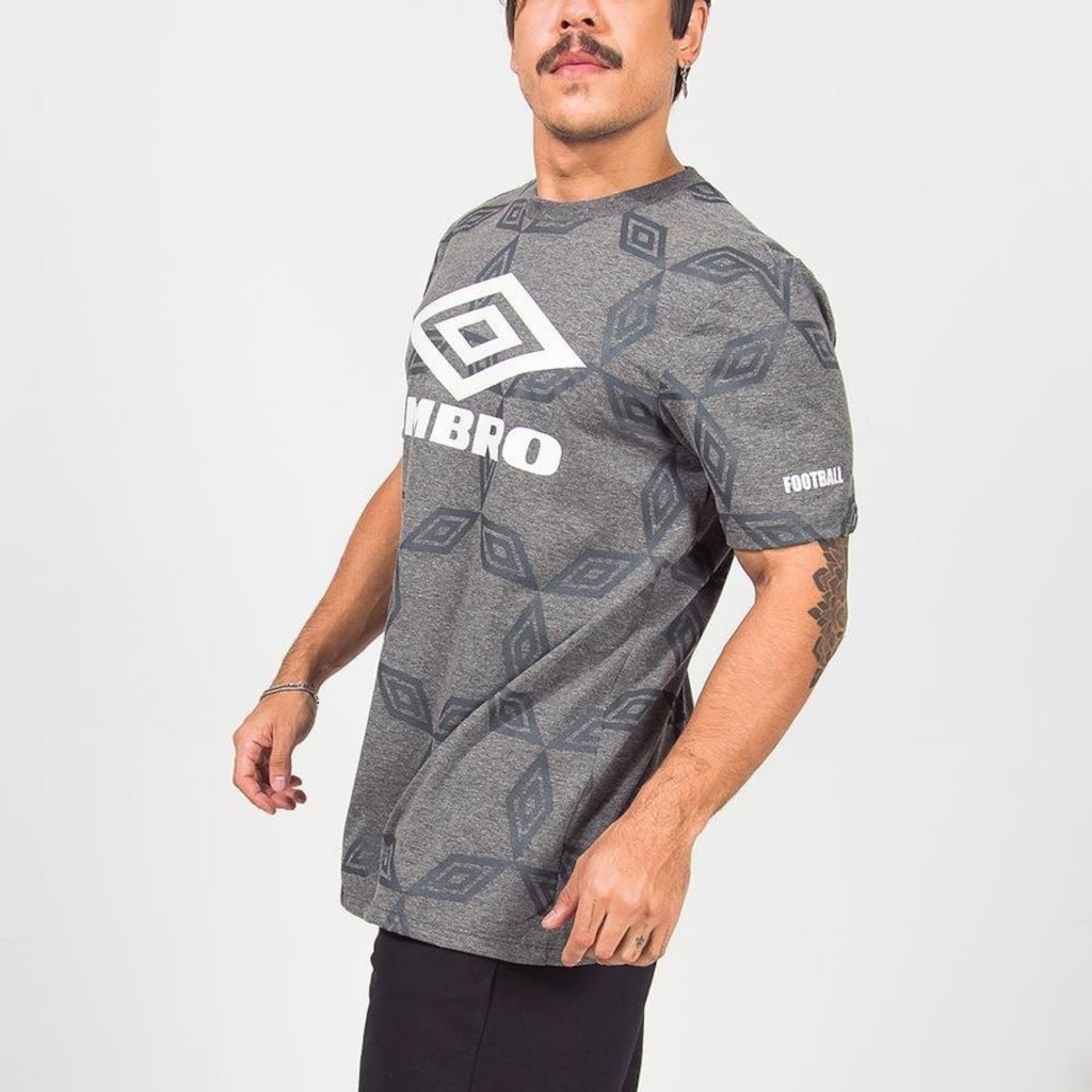 Camiseta Umbro Manga Curta Ball 92 - Masculina