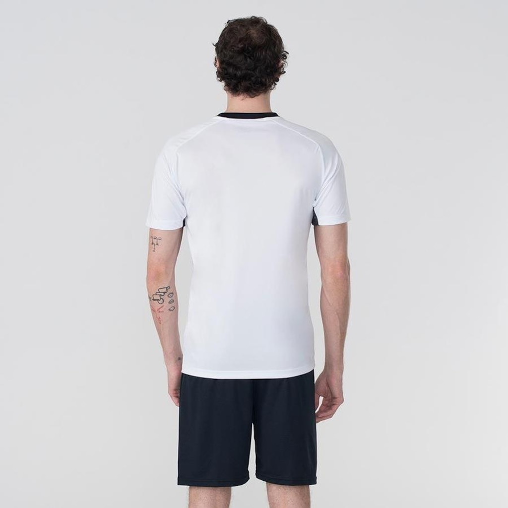 Imagem 2 do produto Camiseta Umbro Magis Cut - Masculina